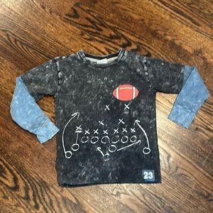 Mish Boys Long Sleeve, Size 7 (145)